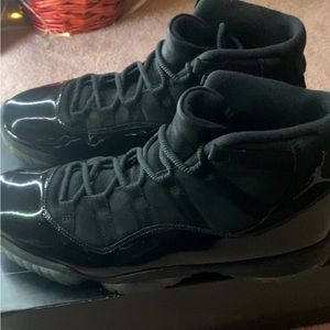 Jordan 11 Cap and gown size 11